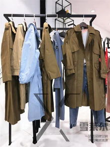 19品牌單品風(fēng)衣折扣女裝直播貨源廠(chǎng)家直銷(xiāo)